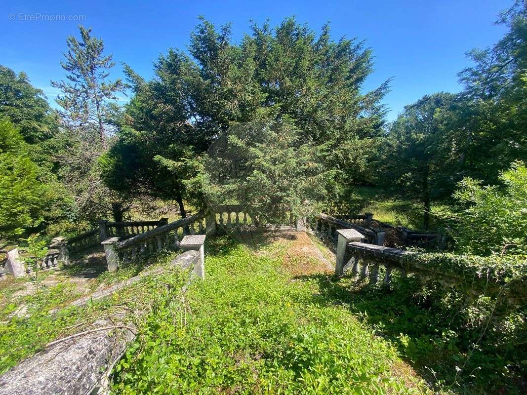 Maison à LA VILLEDIEU