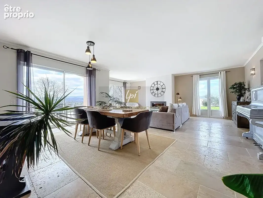 Maison t5 plaind-pied 143m² garage 42m² terrain de 1620 m² vue imprenable - photo 5