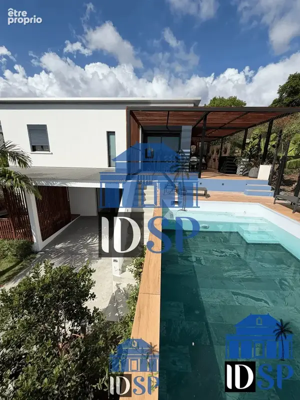 Maison 6 pièces 140 m² à vendre à La Possession (97419) - photo 2