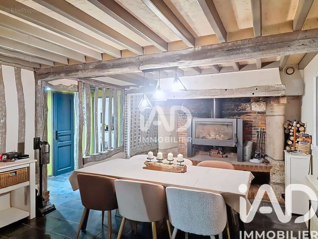 Photo 3 - Maison à VALLIQUERVILLE