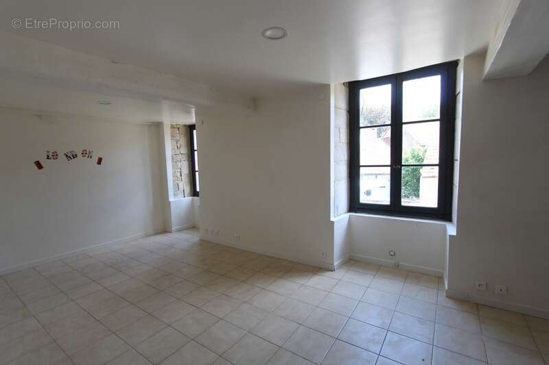 Dpt Côte d'Or (21), à vendre GISSEY SUR OUCHE maison de village P5 de 136 m², terrasse de 28 m² - photo 14