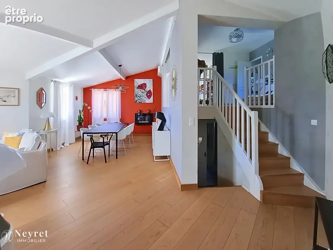 Coup de cœur assuré sur ce bien d'exception de 180 m2 sur 1000 m2 paysagé / 5 chambres - photo 5