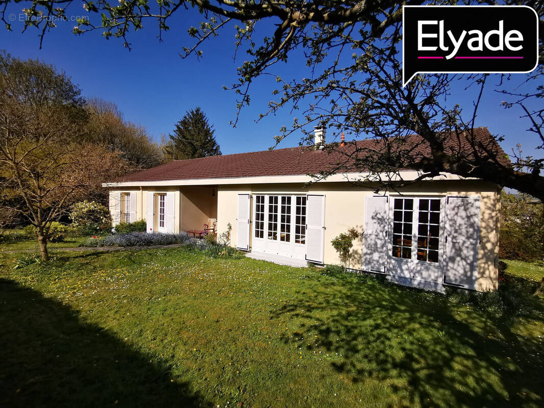 Maison à SAINT-MARCEL