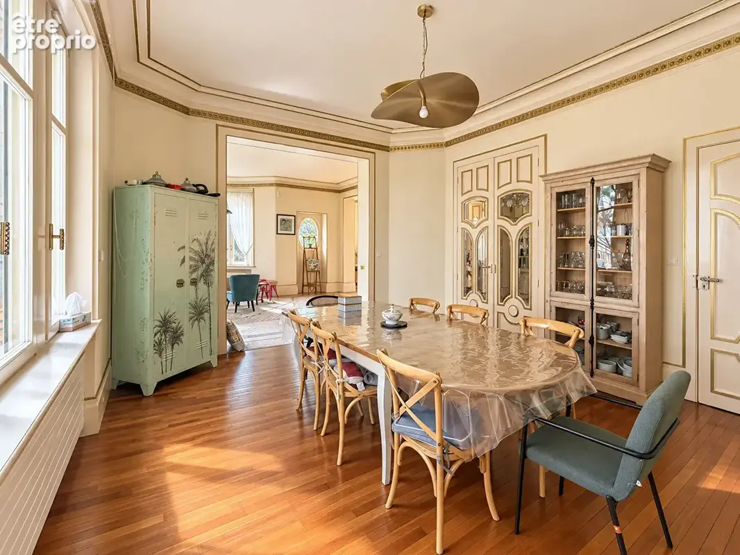 Nancy / exceptionnelle villa art nouveau / 515 m² / 13 chambres / terrain de 1 070 m² - photo 15