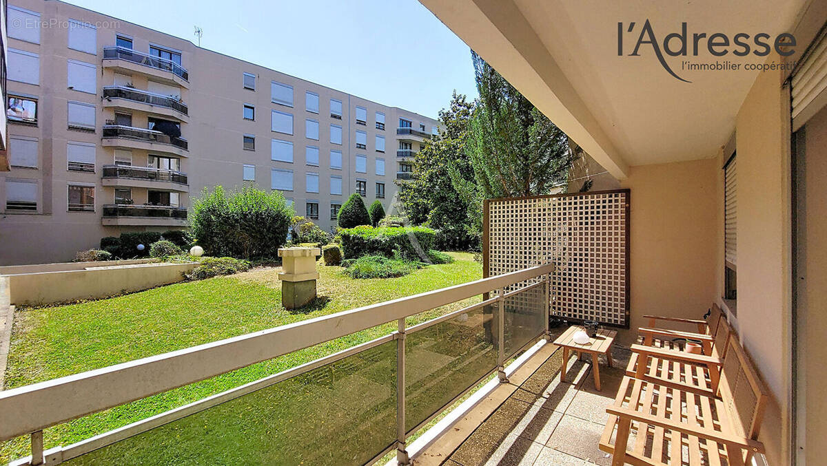 Appartement à PUTEAUX