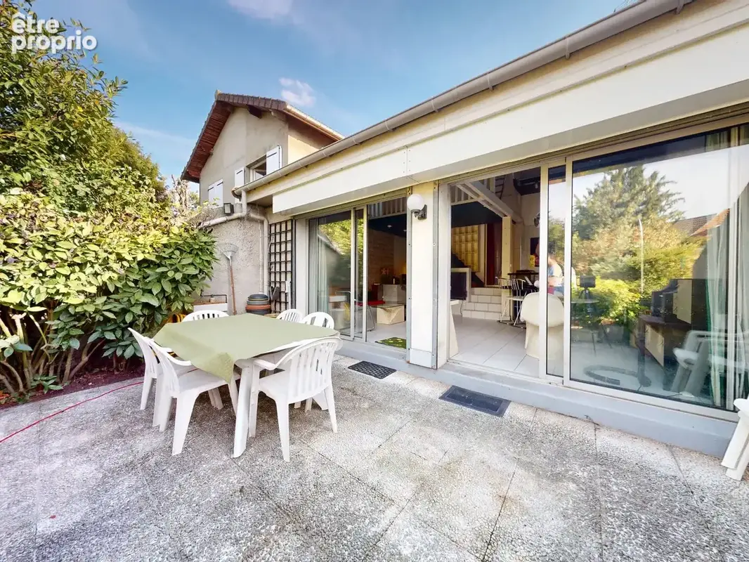 LIVRY-GARGAN, Maison de 58m² - photo 10