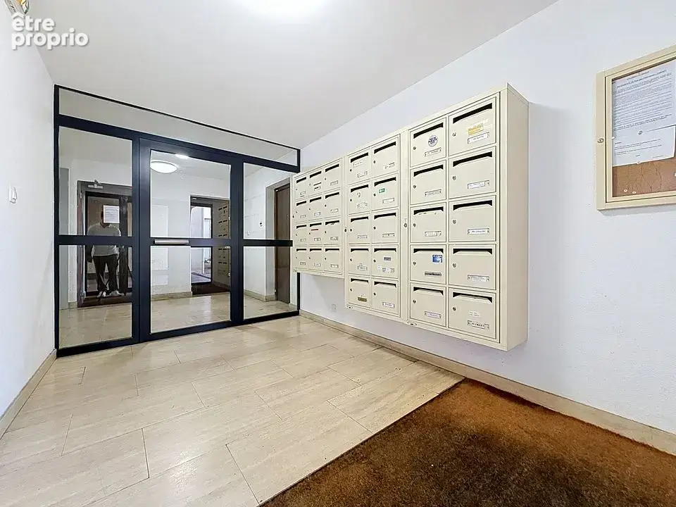 À vendre   appartement 2 pièces de 57 m2 à nancy - photo 2