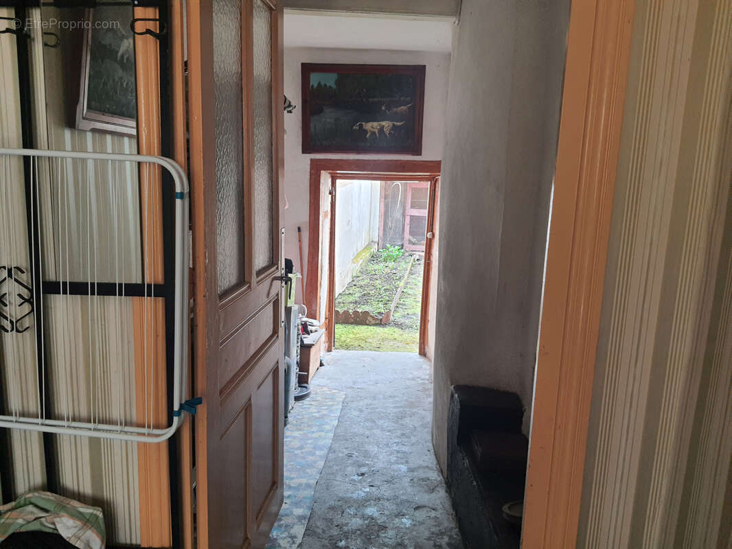 Maison à SAINT-GERMAIN-LAVAL