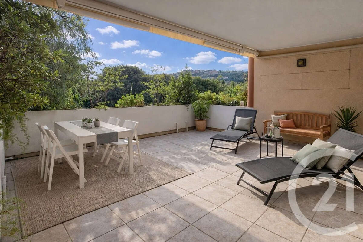 Appartement à LE LAVANDOU