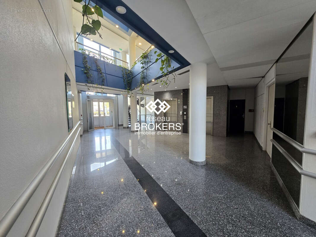 Commerce à VILLEPINTE