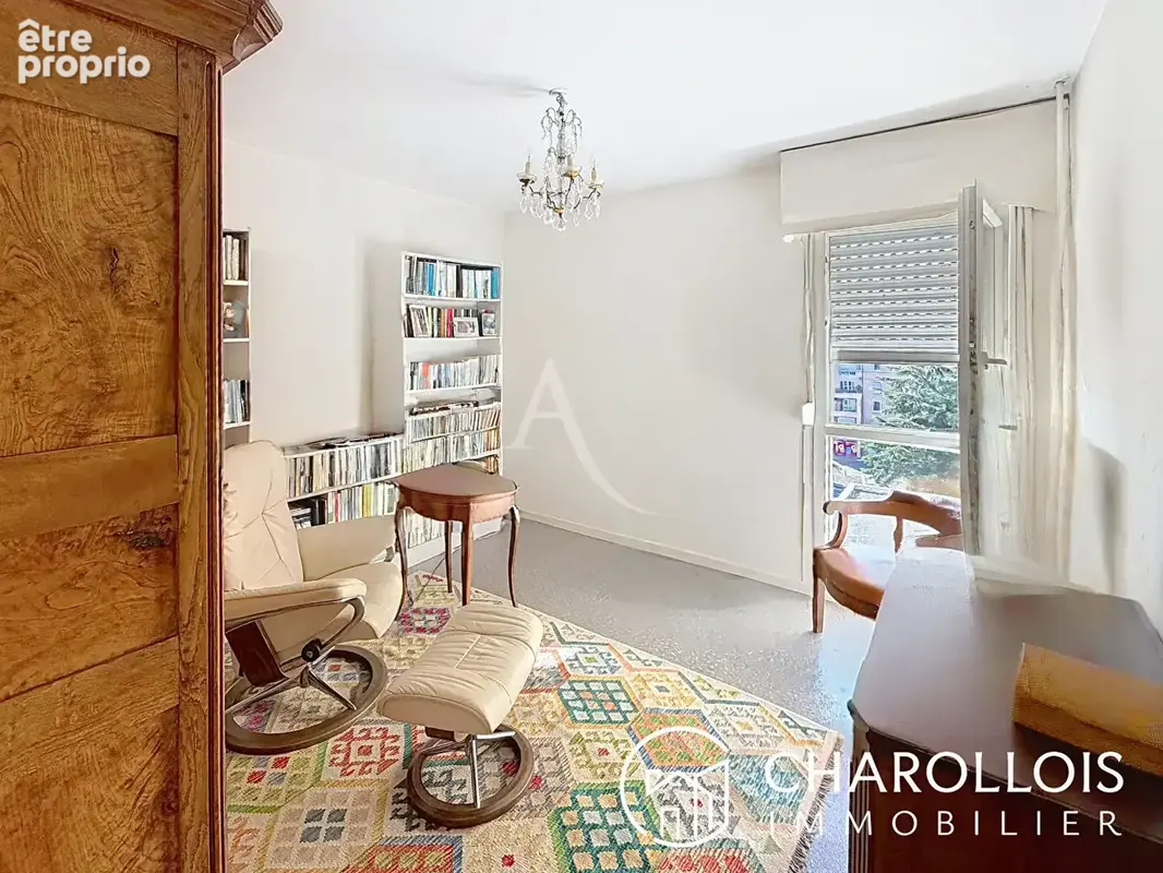 Appartement T5 - 107 m² - MÂCON - photo 10