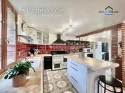 Maison à LAUNOIS-SUR-VENCE