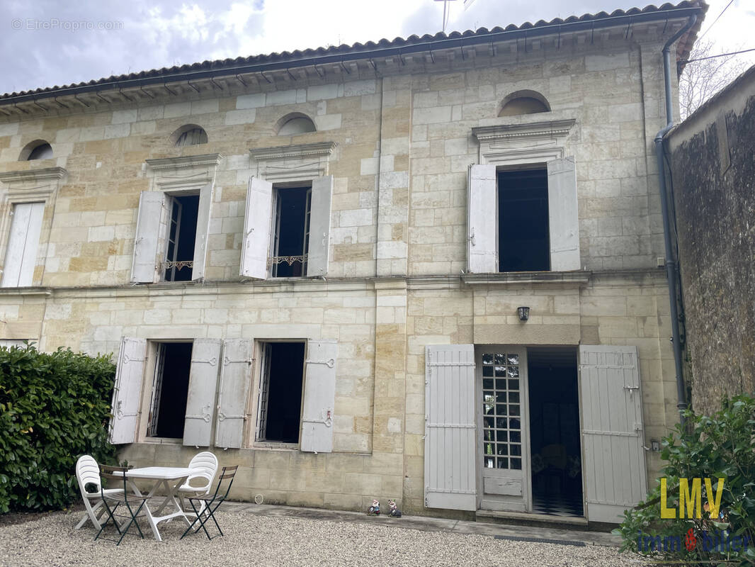 Maison à SAINTE-TERRE