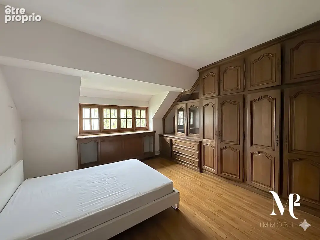 Maison de caractère - 270 m² - Terrain de 560m² - photo 6