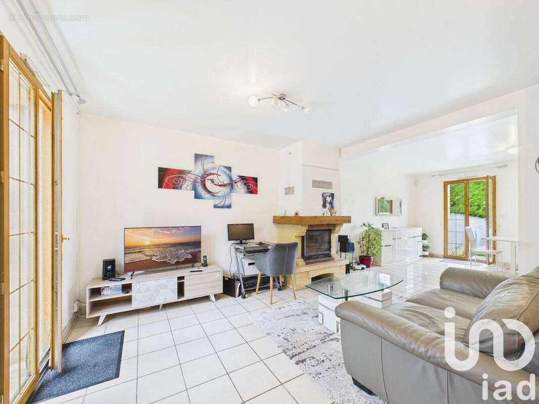 Photo 1 - Maison à EVRY