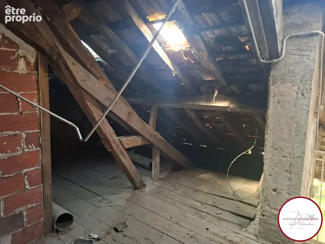 Maison centre bourg de Charenton du Cher - photo 17