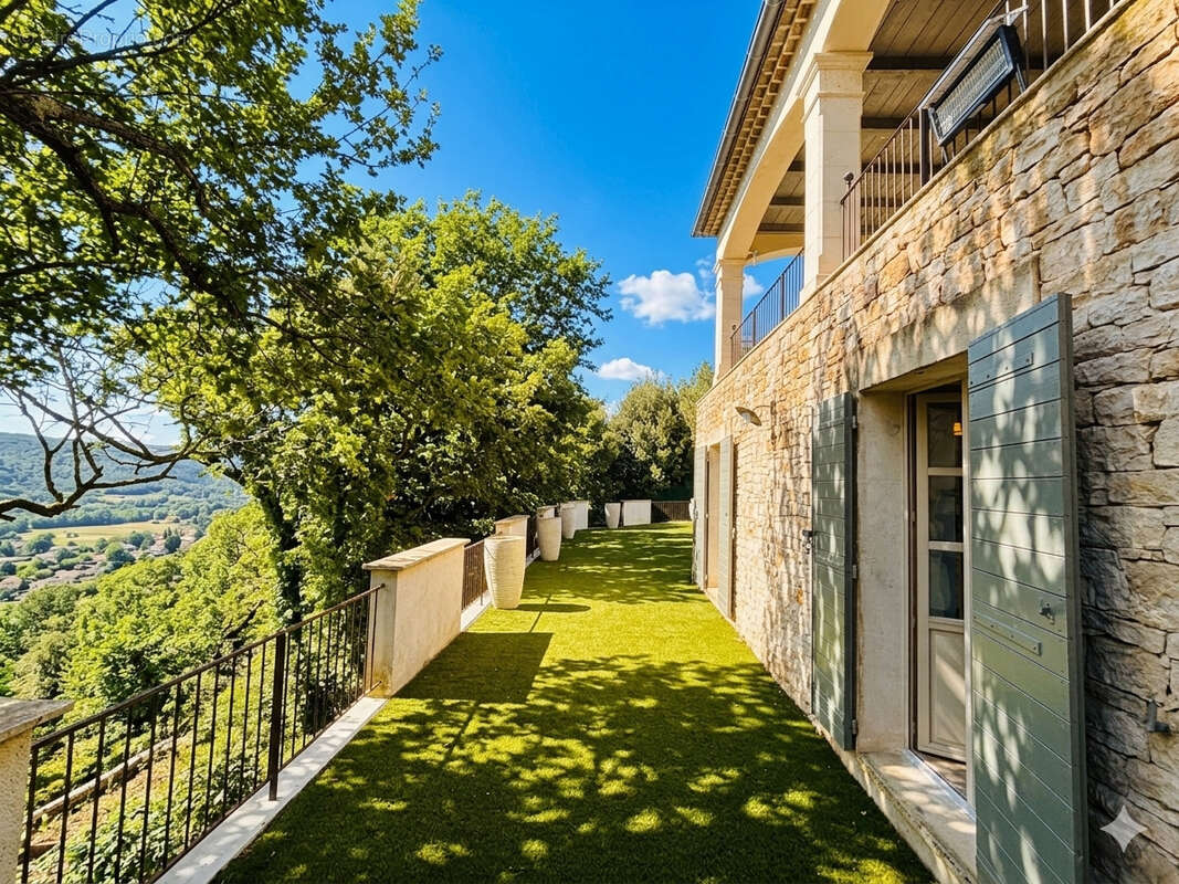 Maison à GOUDARGUES