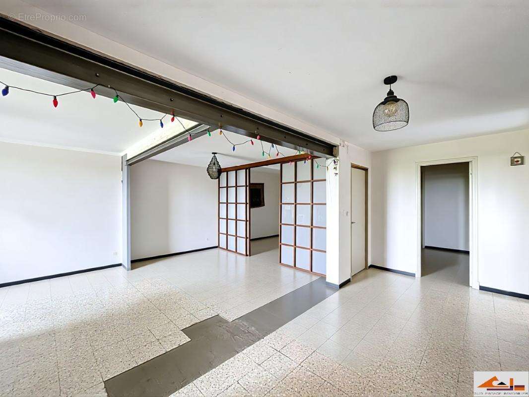 Appartement à RAMONVILLE-SAINT-AGNE