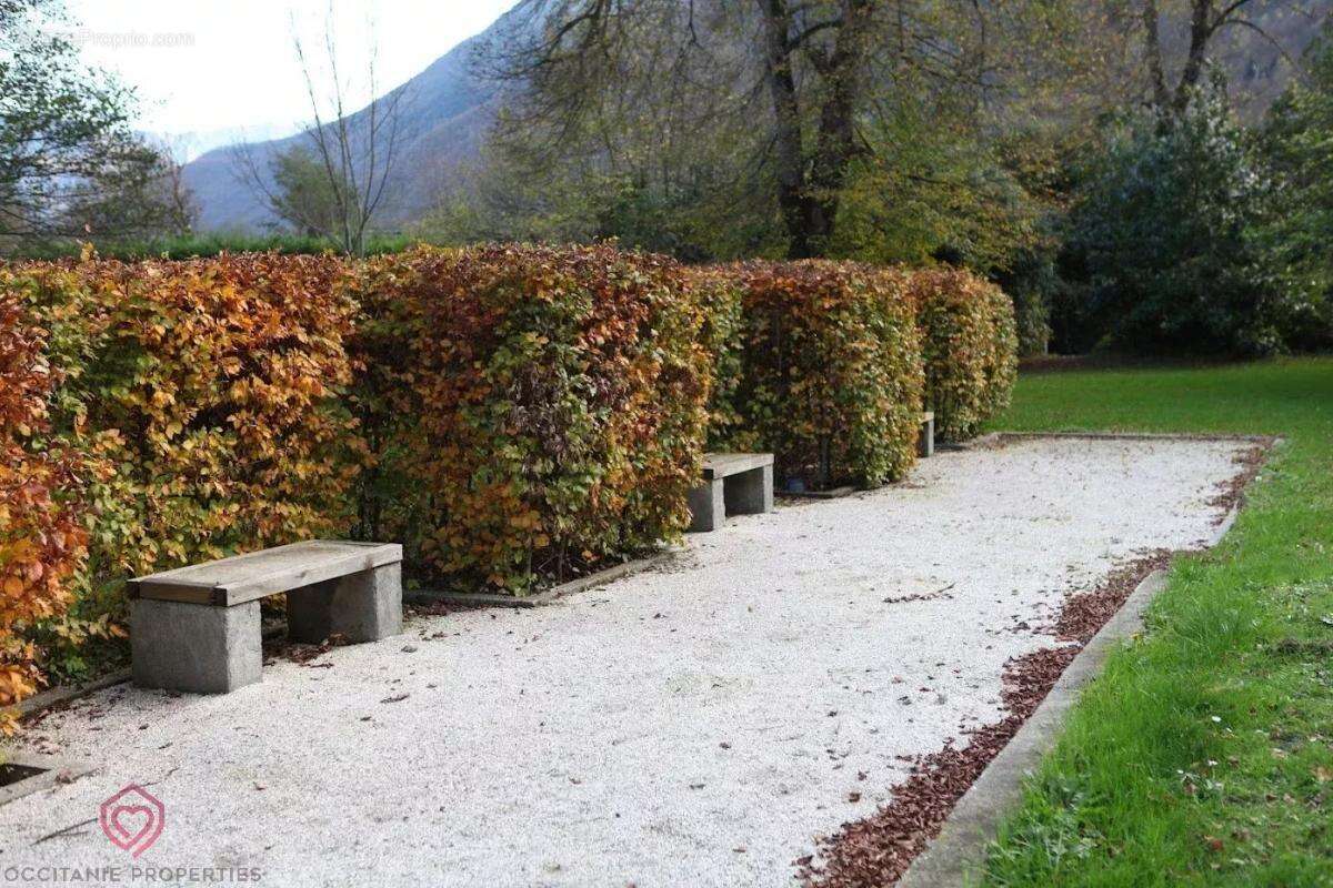 Maison à SAINT-BEAT