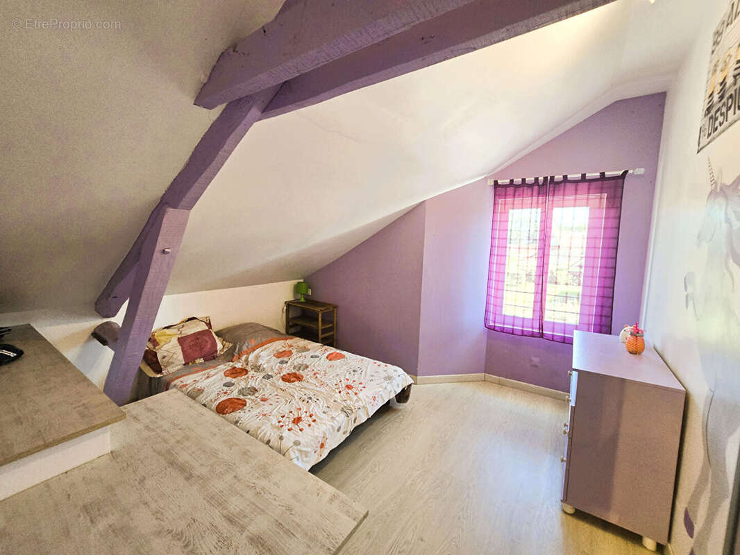 Maison à UZAN