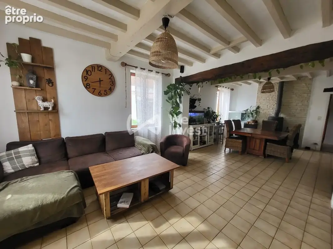 Maison 5 pièces 135 m² à vendre à Villeneuve-Sur-Bellot (77510) - photo 2