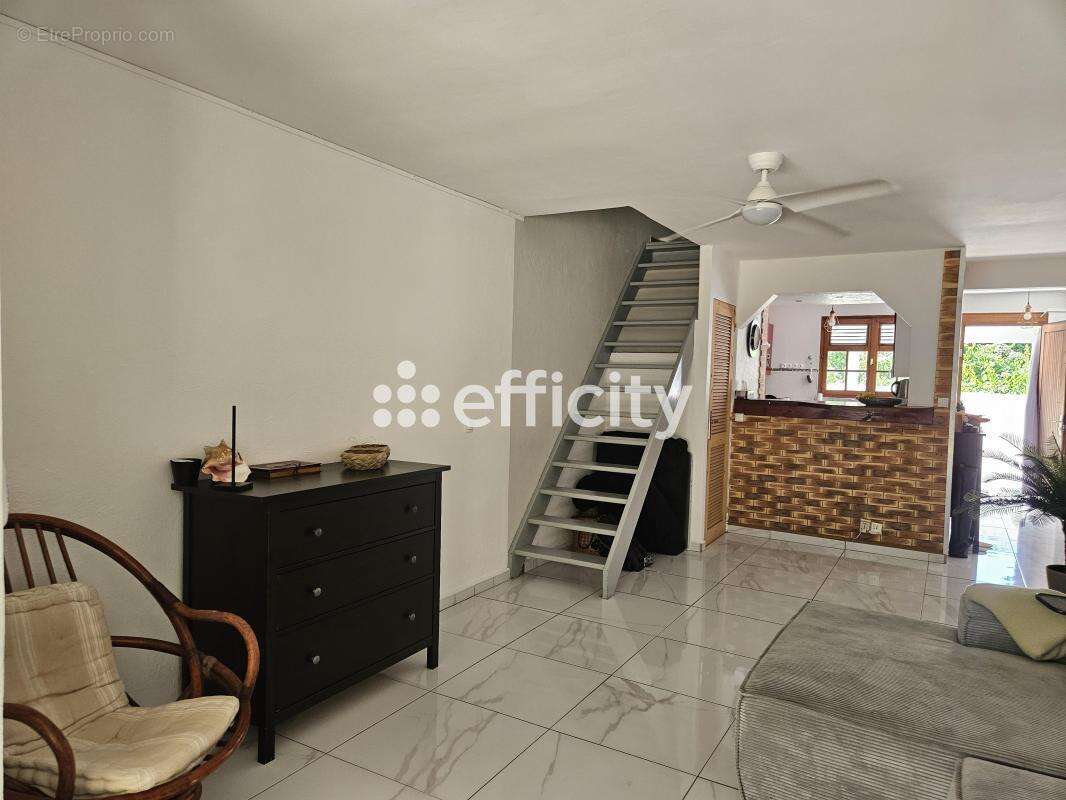 Appartement à LE GOSIER