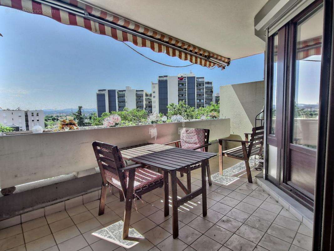 Appartement à VENISSIEUX