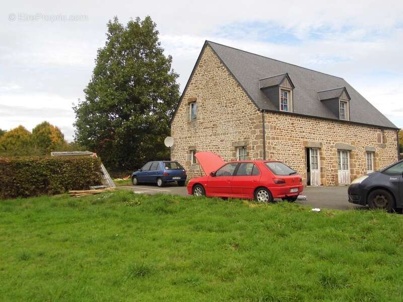 Maison à SAINTE-HONORINE-LA-CHARDONNE