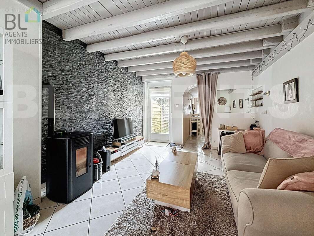 ferreira_00001_d7342b8 - Maison à GORCY