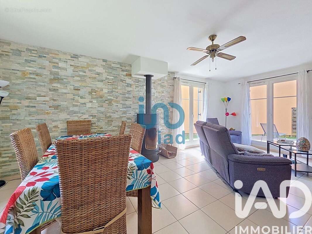 Photo 3 - Maison à MAGNANVILLE