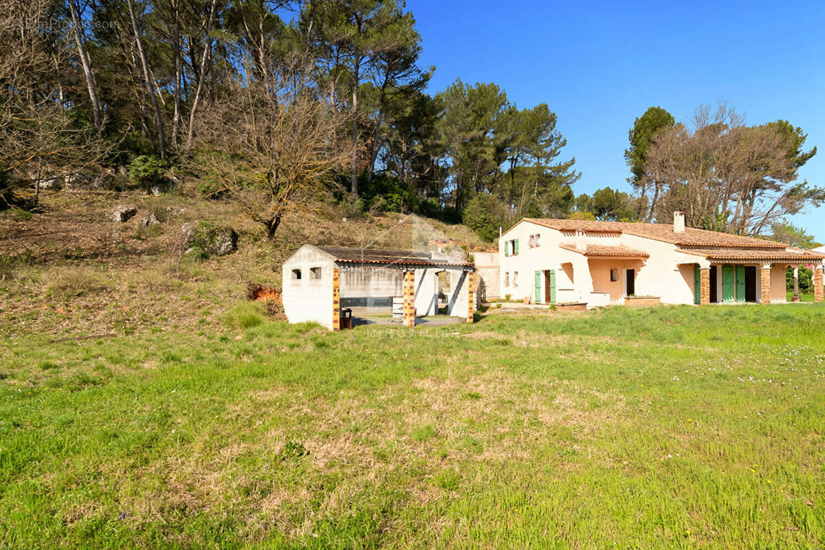 Maison à CABRIES