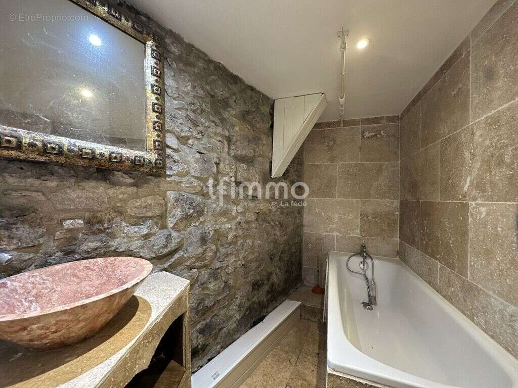 Maison à MONTREDON-DES-CORBIERES