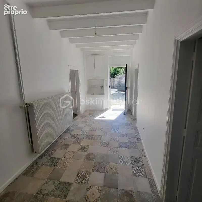 Maison/Villa 175M² Rénovée, terrain et grange 5MIN de Sauzé Vaussais - photo 4