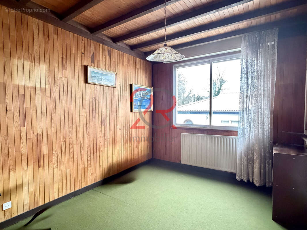 Maison familiale de 229m2 à rénover - photo 10