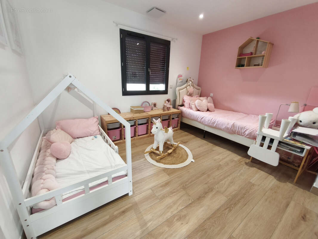 Vend villa t4 avec piscine et garage - photo 14