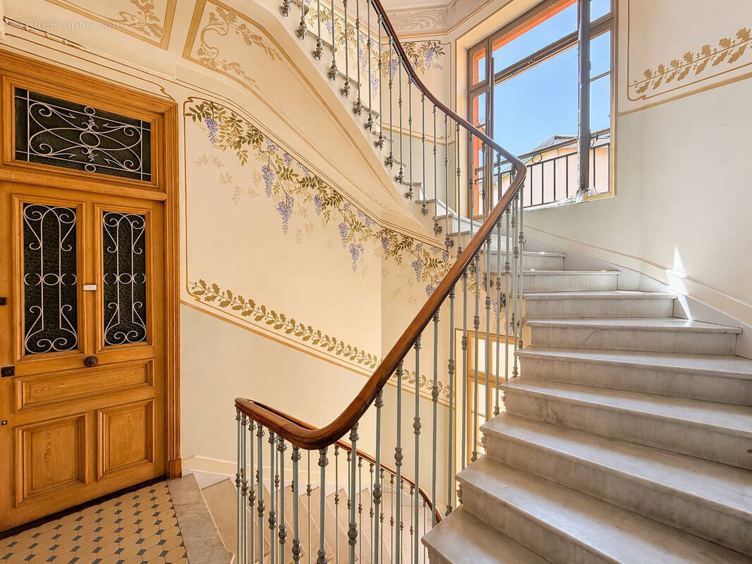 Appartement à MENTON