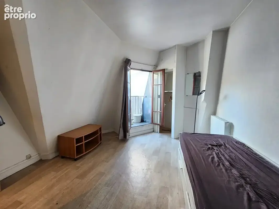 Appartement à PARIS-9E