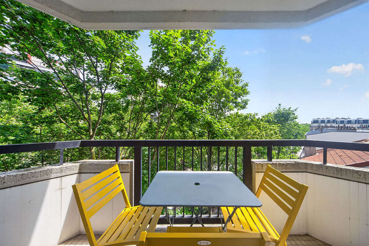 Appartement à PARIS-12E