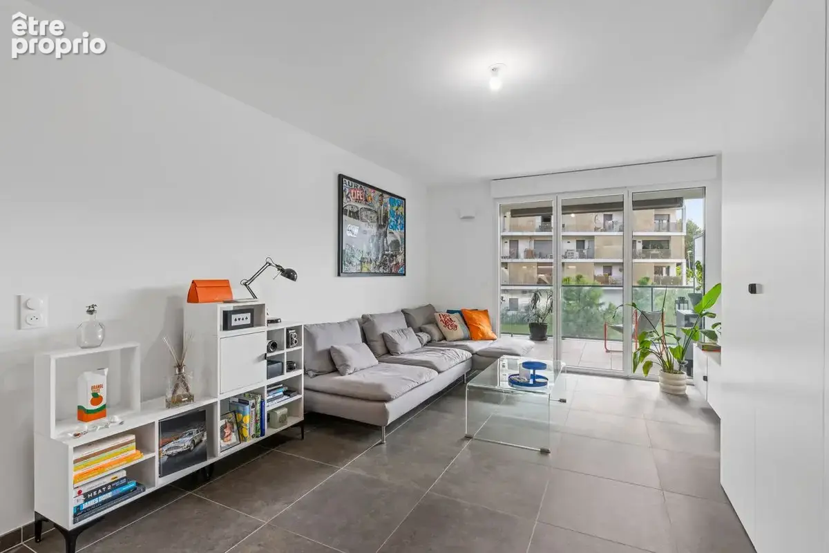 Photo Appartement à Saint-Laurent-Du-Var au prix de 375 000€