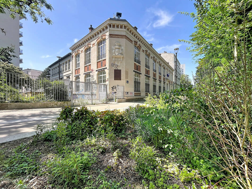 Appartement à PARIS-20E