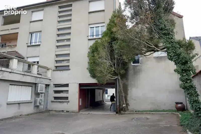 Digoin, Local commercial et appartements - photo 9