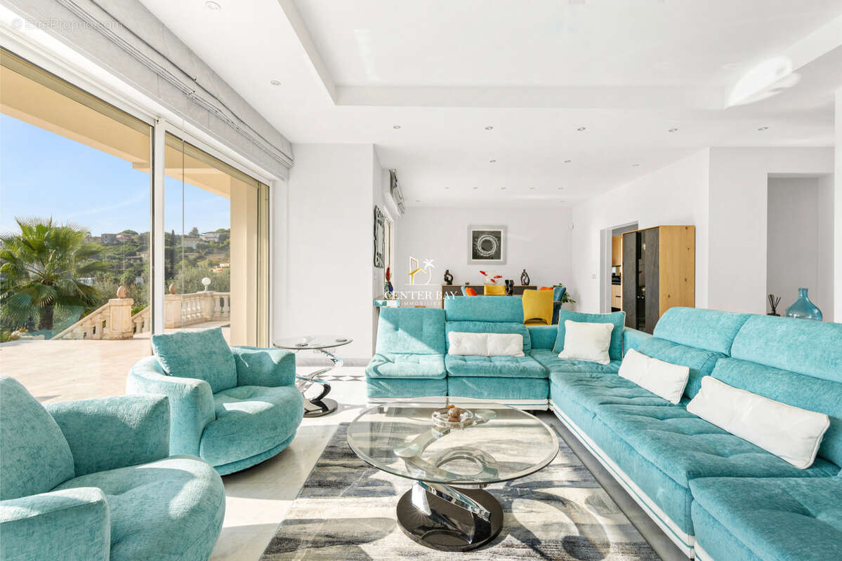 Maison à ANTIBES