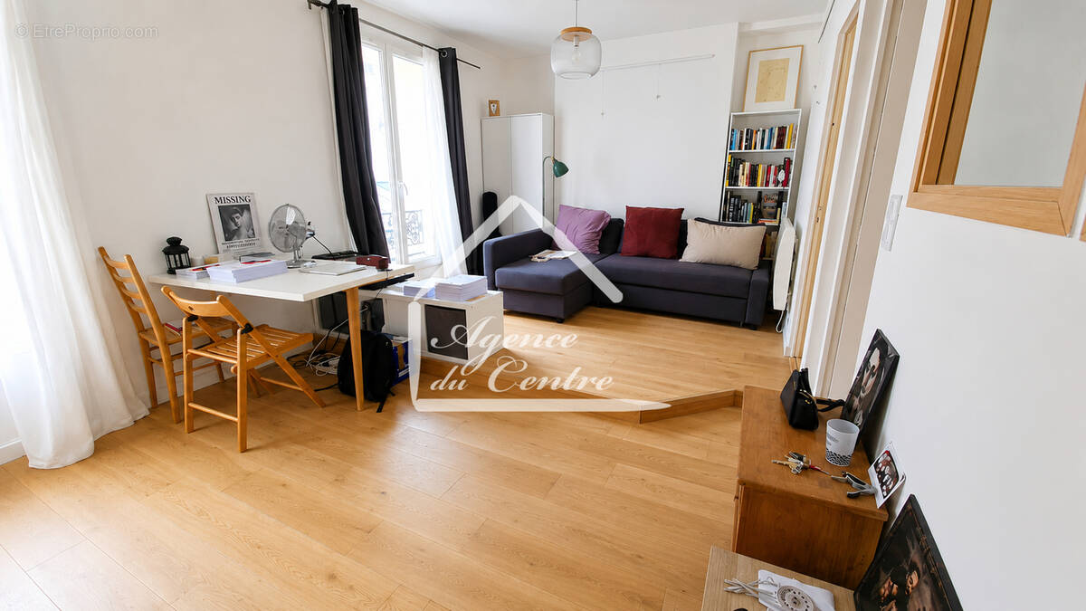 Paris 18e - Duplex de charme, lumineux et atypique - photo 1