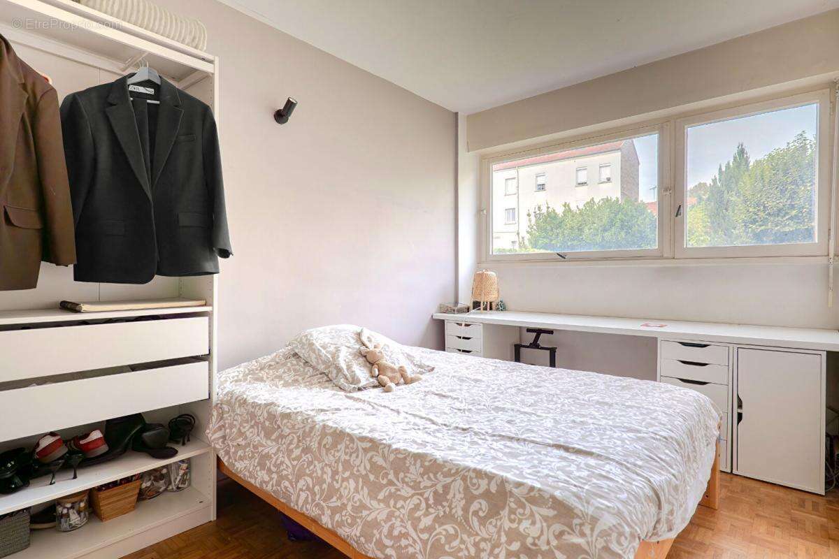 Appartement à MAISONS-ALFORT