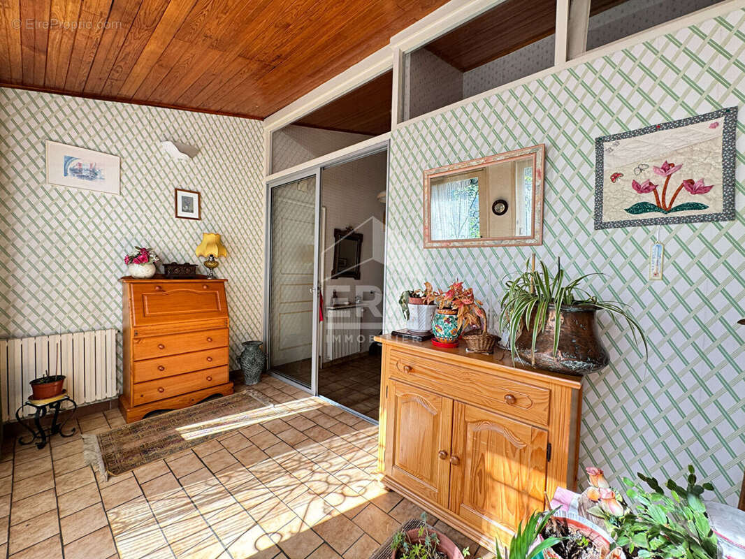 Maison à COULOUNIEIX-CHAMIERS
