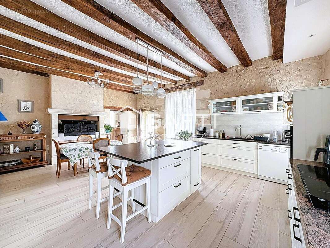 Photo 2 - Maison à VEIGNE