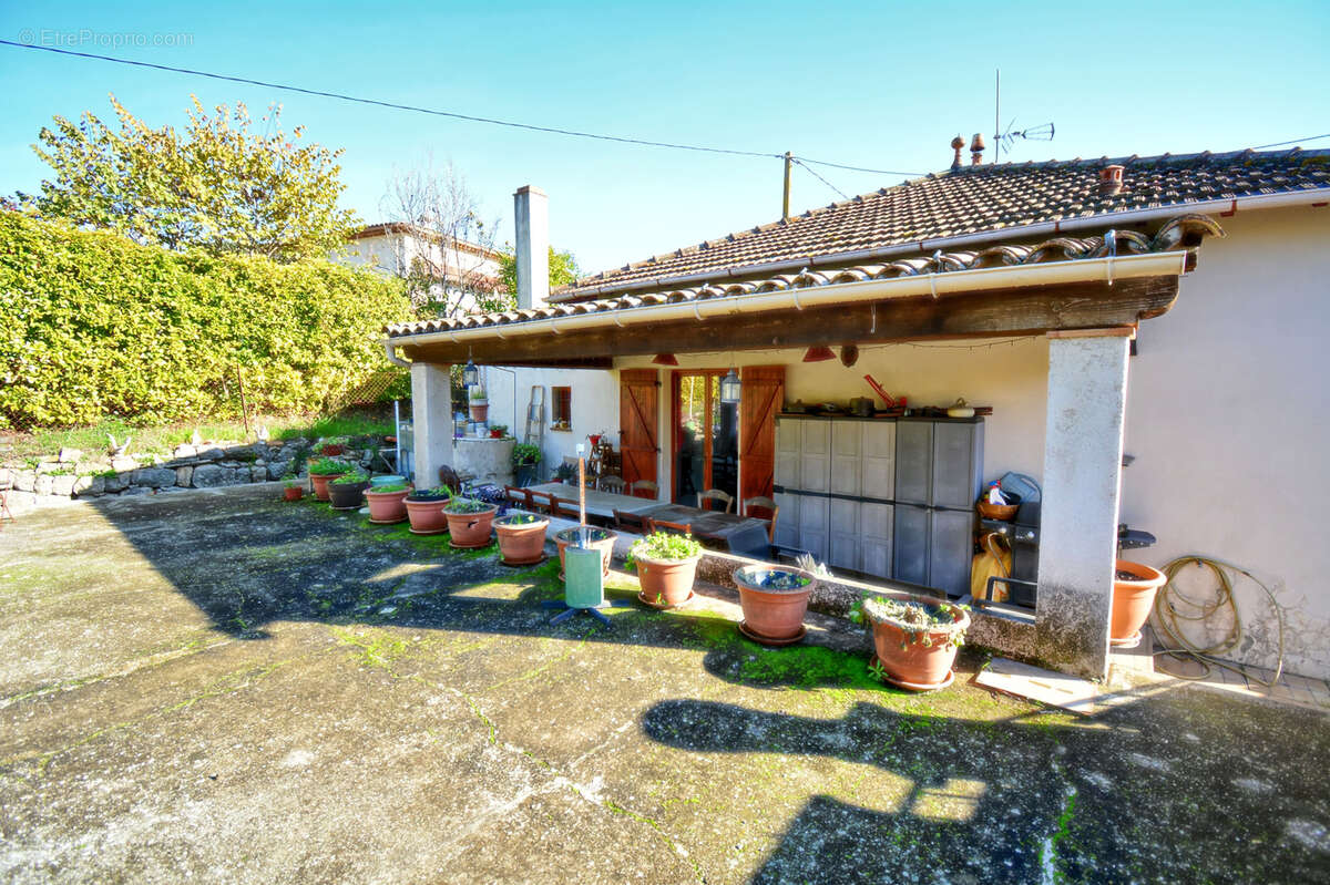 Maison à MOUANS-SARTOUX
