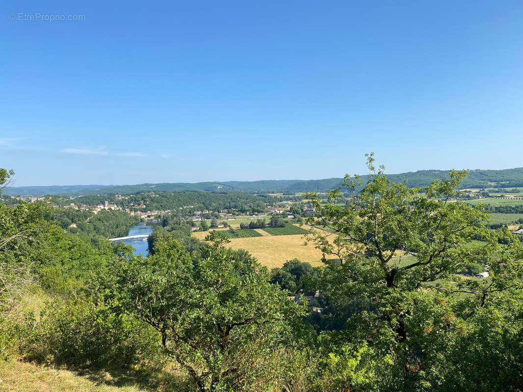 Maison à PUY-L&#039;EVEQUE