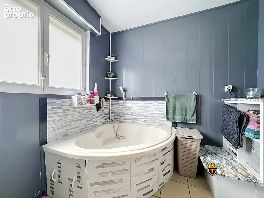 Maison individuelle en briques de 110 m²  3 chambres et bureau  Jardin- Dunkerque (59640) - Titan Immobilier