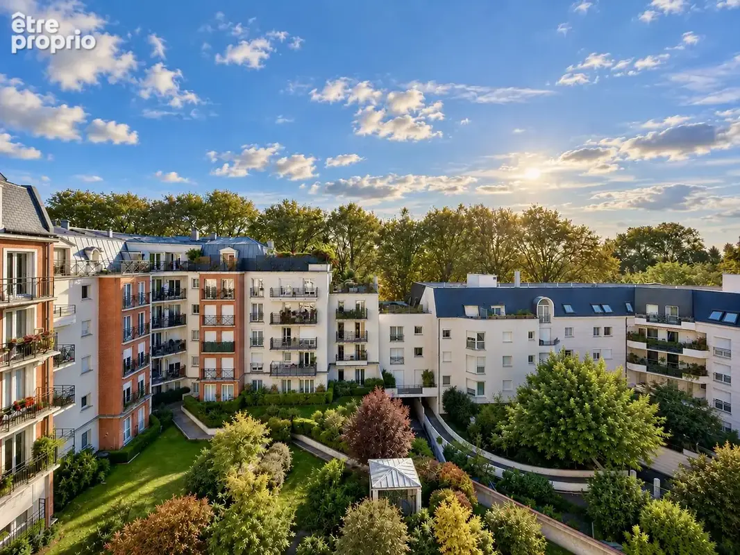 Photo Appartement à Saint-Maurice au prix de 305 000€